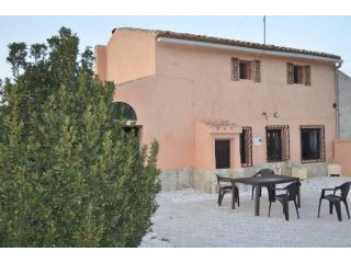 Large Traditional House in La Romana..