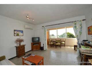 ROSES MAS BUSCA: Nice apartment in calm..