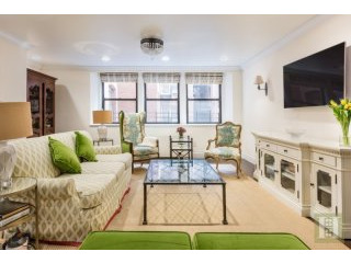 3 bedroom Apartment For Sale: 205 EAST..