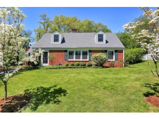 4 bedroom House For Sale: 24 Marshall..
