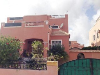 Los Montesinos 3 Beds 2 Baths..
