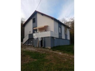 Obiteljska kuća u Topuskom
