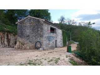 Pazin, okolica,kamena istarska kuća sa započetom renovacijom