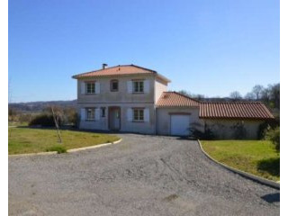 Country house in bucolic setting, pool..