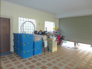 Modern 2 bedroom pool-villa in gated..