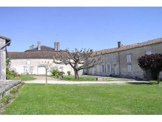 6 bedroom Character For Sale: 16000..