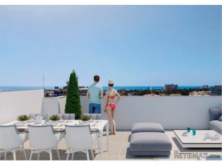 Penthouse located in one of the best areas of Orihuela..