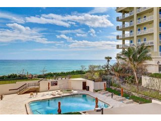 2 bedroom Residence For Sale: Singer..