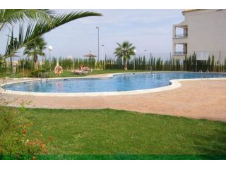 2 Bedrooms Apartment For Sale