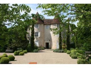 8 bedroom Castle For Sale: 86000 VIENNE
