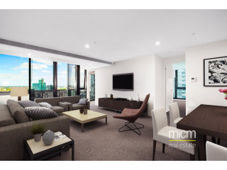 Irresistible Corner Living in Southbank..