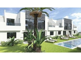 Penthouse Apartments - Few Minutes walk..