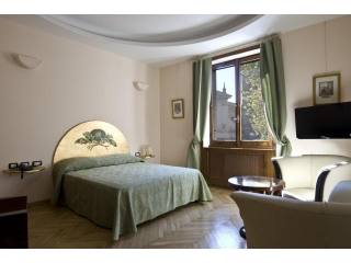 5 Bedrooms - Apartment - For Sale