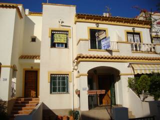 Large 3 Bed Townhouse