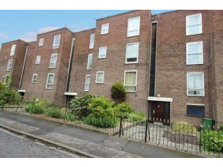 2 bedroom, Flat house for sale
