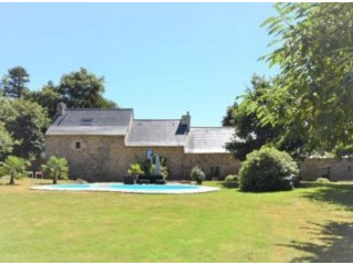 Country House with Swimming Pool