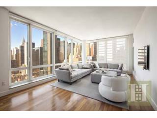 2 bedroom Apartment For Sale: 250 EAST..