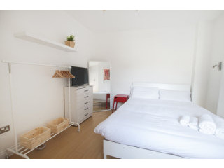 Franciscan 294 Bed & Breakfast Double..