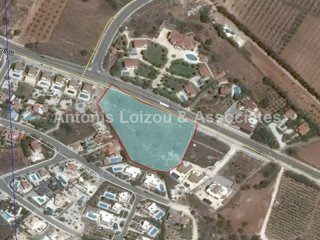 8,362 m2 Tourist field in Pegia with..