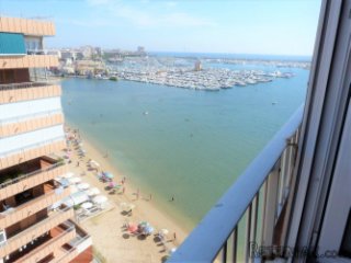 3 Bedroomed Apartment overlooking the..