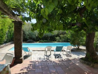 PROVENCAL HOUSE - PIERREFEU