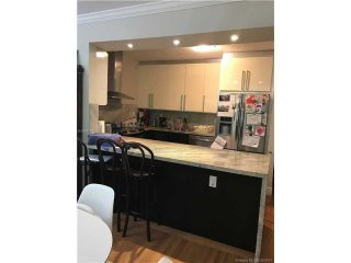 3 bedroom Flat For Sale: 141 CRANDON..