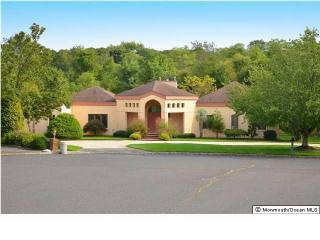 3 bedroom Flat For Sale: 2519 Autumn..