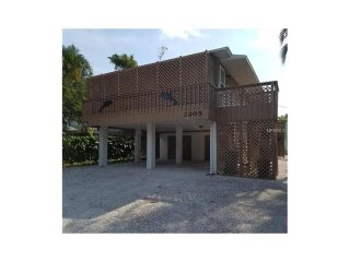 4 bedroom House For Sale: 2205 Avenue B..