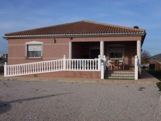 Villa for sale in Hondon de los Frailes..