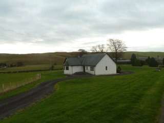 35 Earnlea Bungalow, Hazelden Rd..