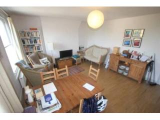 3 Bed Flat/Apartment To Let in London