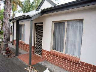 Enjoy the style and convenience of this..