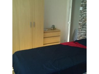 Large Twin Bedroom In A Property With..