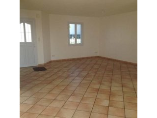 3 Bedrooms - Maison Contemporaine - For..
