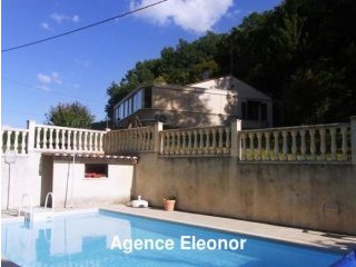 Near To Eymet, A Riverside Bungalow..