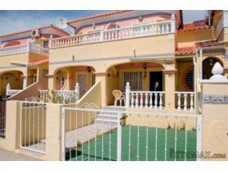 Spacious&nbsp; 3 Bedroomed Townhouse&nbsp; within&nbsp;..