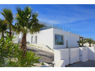 3 bedroom villas
