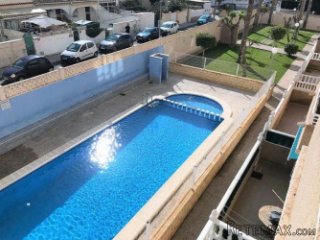 2 Bedroomed Apartment Overlooking the Pool..