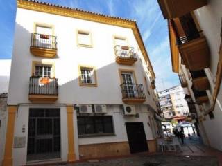 Apartment - Property in excellent..