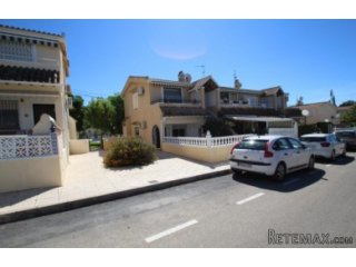 2 Bedroomed Corner Top Floor Apartment within..