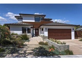 4 bedroom House For Sale: 222 La Marina