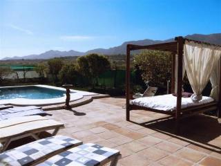 Villa - Pretty country house..