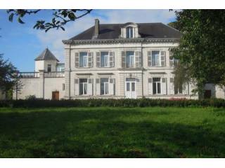 7 bedroom House For Sale: 62172 AIX..