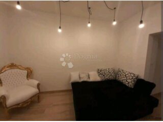 Rijeka, Kantrida, stan 40 m2 + 5 m2 terasa