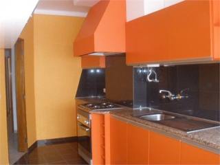 4 Bed Apartment in Leiria