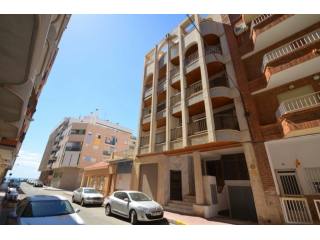 3 BEDROOM FIRST FLOOR APARTMENT IN..