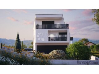 NOVOGRADNJA KAŠTELA S7