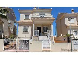 3 Bed Detached Villa within Select Area of MIrador..