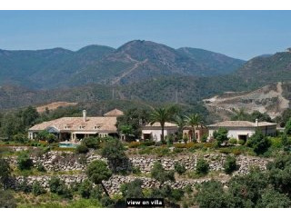 Villa for sale in La Zagaleta..