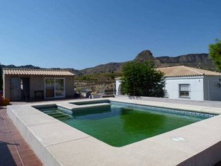 Beautiful 3 Bedroom Country House For..